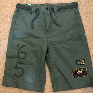 🎀BENETTON KIDS CAPRI SHORTS🎀